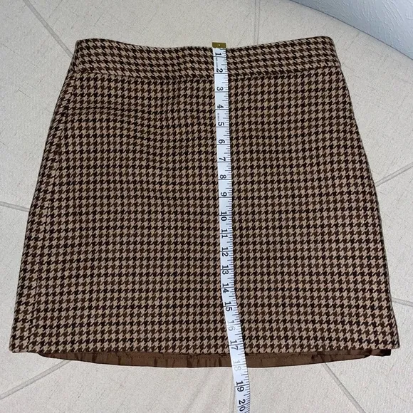 BR Classic Brown Houndstooth Skirt