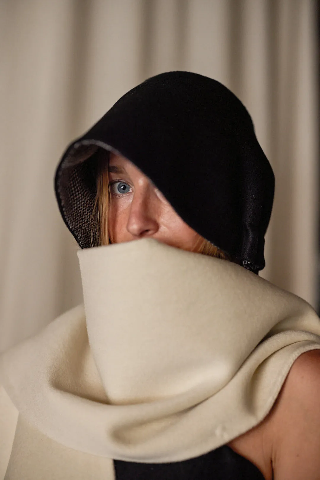 Cashmere Ribbon Cloche | Black, Reversible