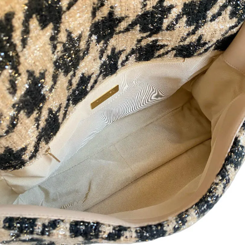 CHANEL 19 Maxi Flap Bag in Beige Black Houndstooth Tweed