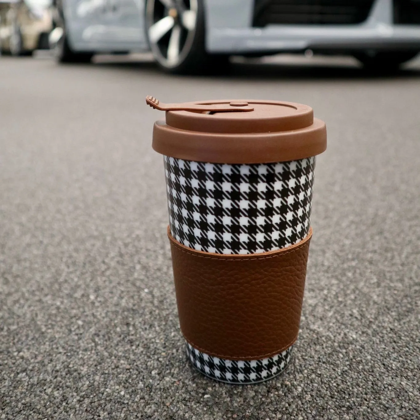 Coffee Cup - Pepita - Brown & White 'Sport Classic'