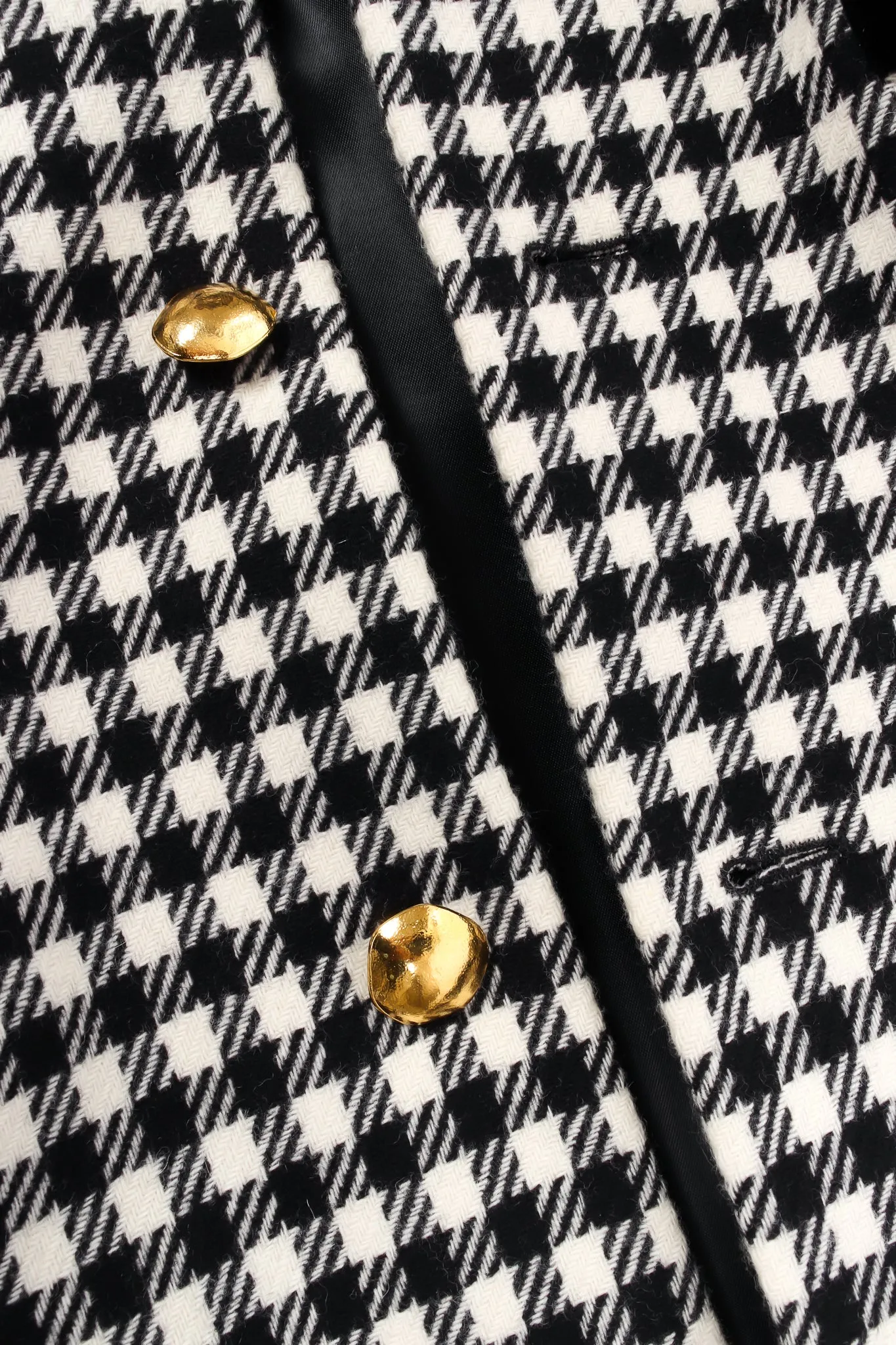 Collarless Houndstooth Jacket