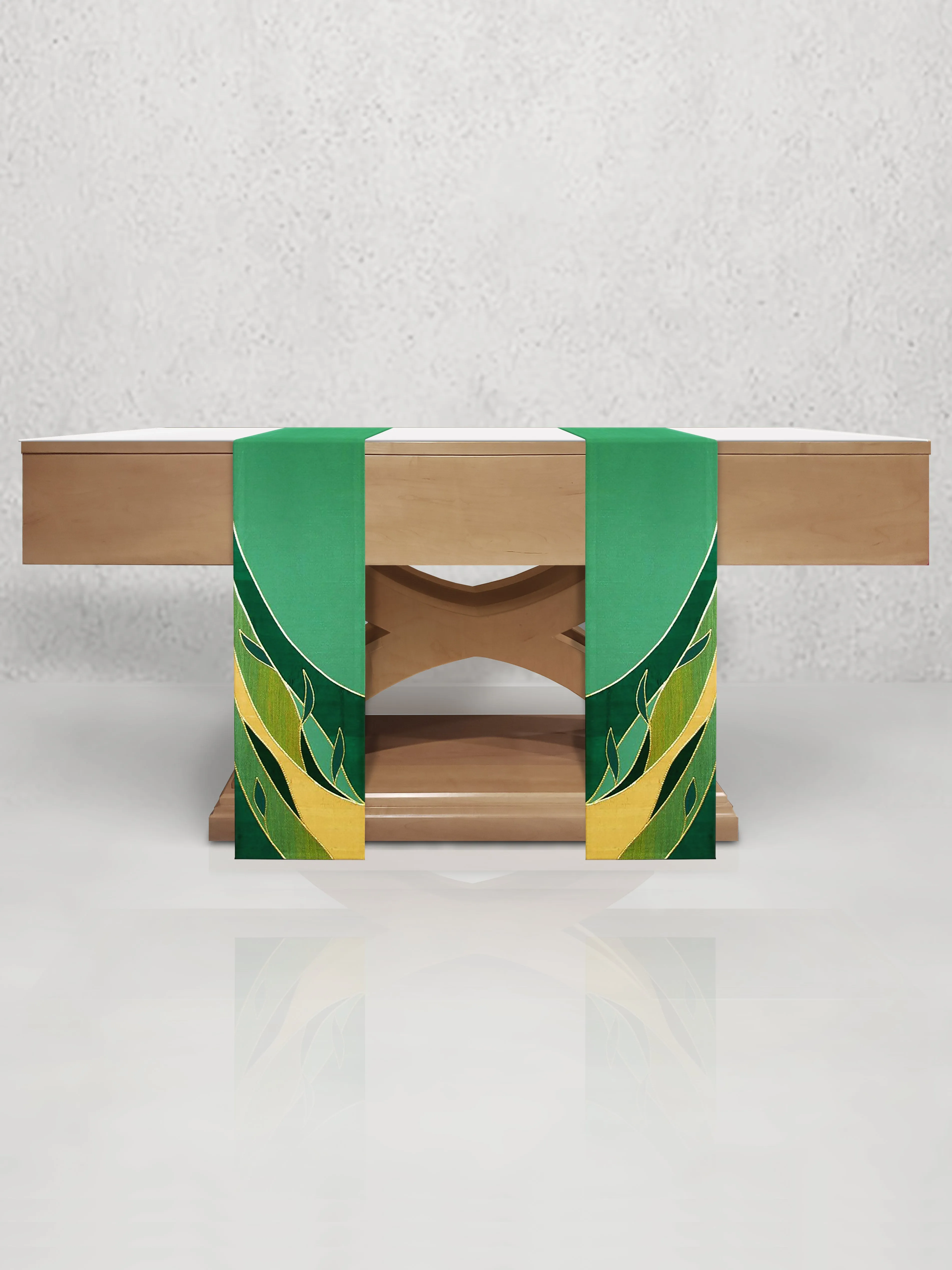 Curvilinear Foliage Altar Scarves