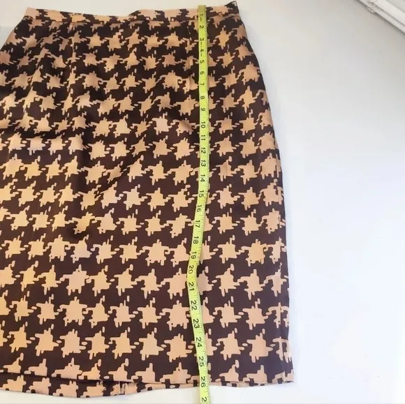 DVF Diane von Furstenberg Vintage Silk Assets Houndstooth Brown-Tan Midi Skirt L