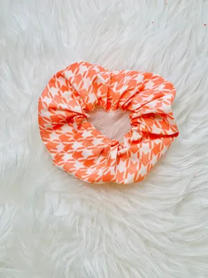 Heart Houndstooth Scrunchie