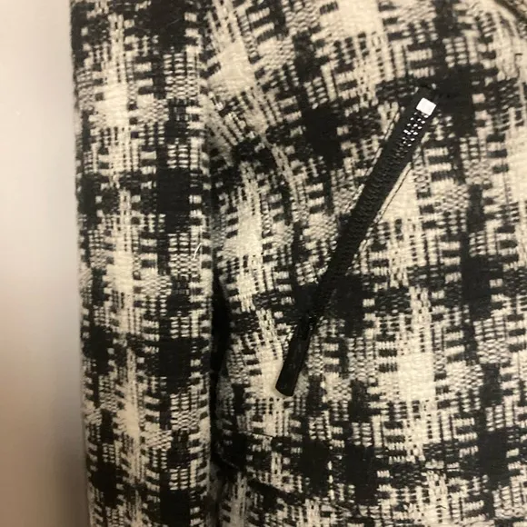 Kenneth Cole Black &amp; Cream Plaid Houndstooth Winter Coat