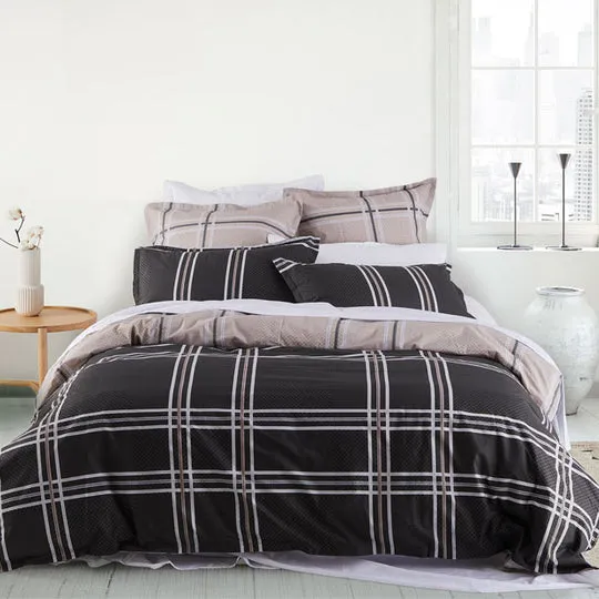 Logan & Mason CHARLIE SLATE QUILT COVER SET
