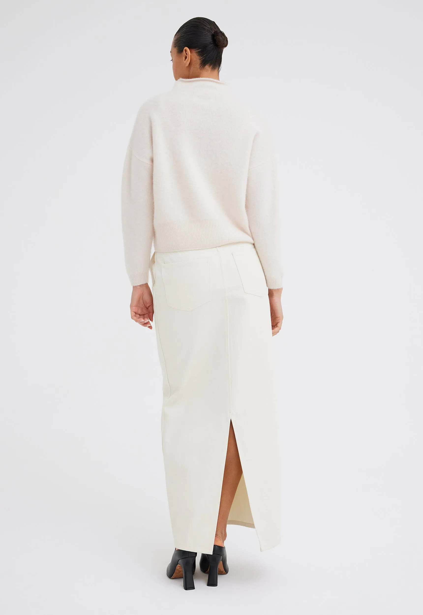 Maximus Cashmere Sweater - Ice Cream