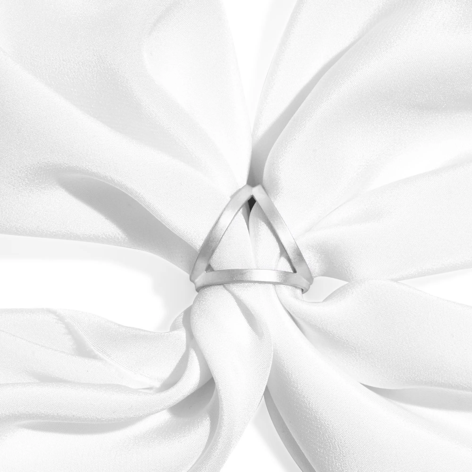 Menē Scarf Ring