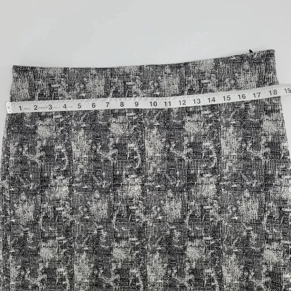 Mm.lafleur The Noho Crackle black and white pencil skirt size 14