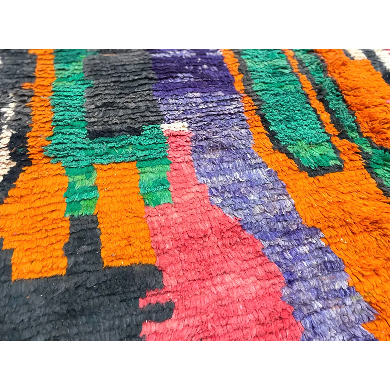 No. 841 | 5' 4" x 9' 3"
