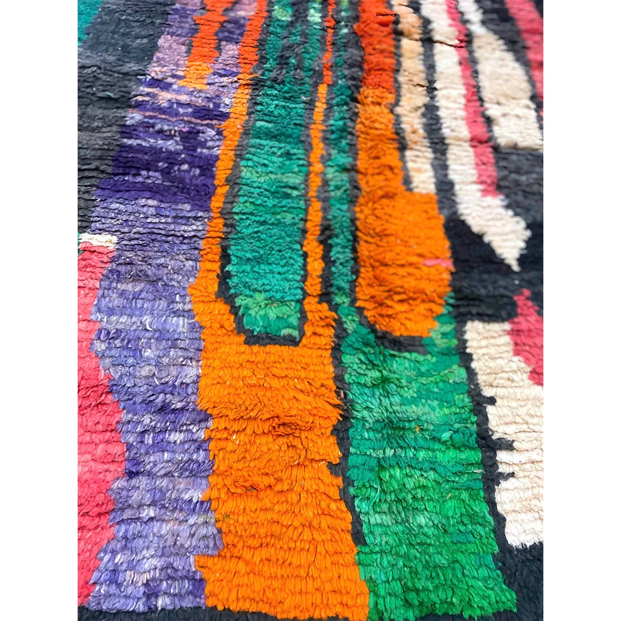 No. 841 | 5' 4" x 9' 3"