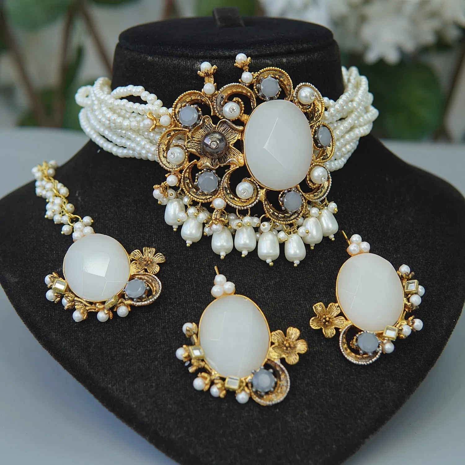 Princess Pearls & Gemstone Choker Set