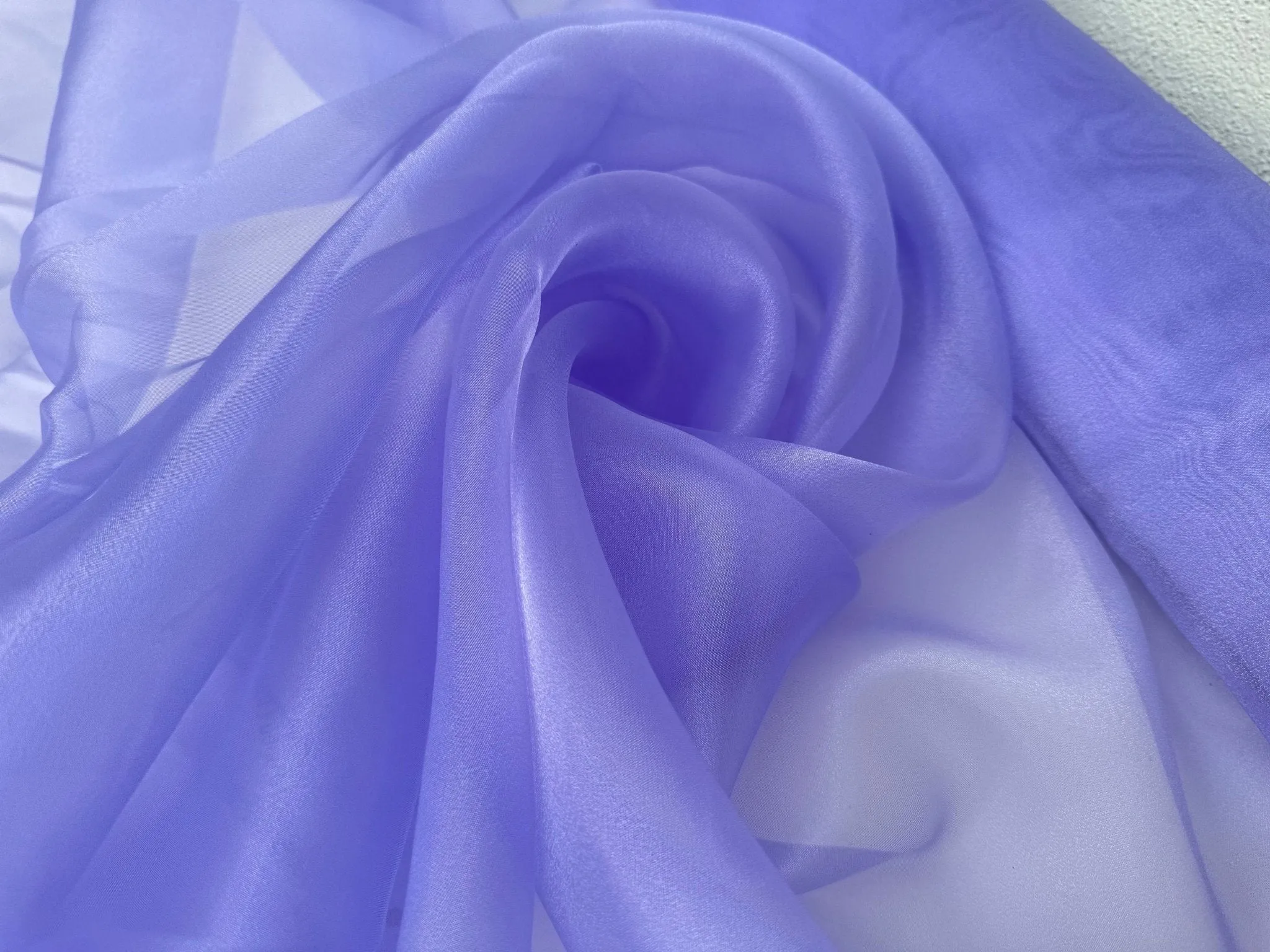 Purple Crystal Organza Fabric By Yard Light Lilac Organza, Shiny Sheer Organza Material for Grils Dresses Tutus Bridal Gowns Event Decor DIY
