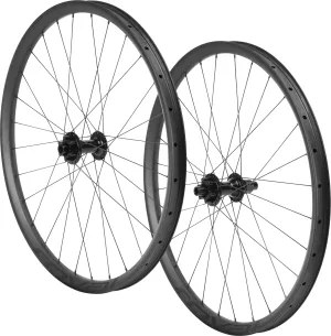 Roval Traverse 27.5 Carbon 148