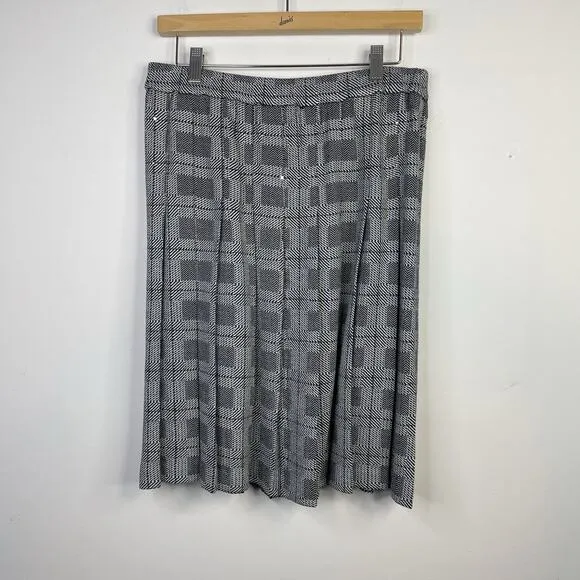 St John Collection Vintage Y2K Black White Plaid Pleated Sparkle Skirt womens 10