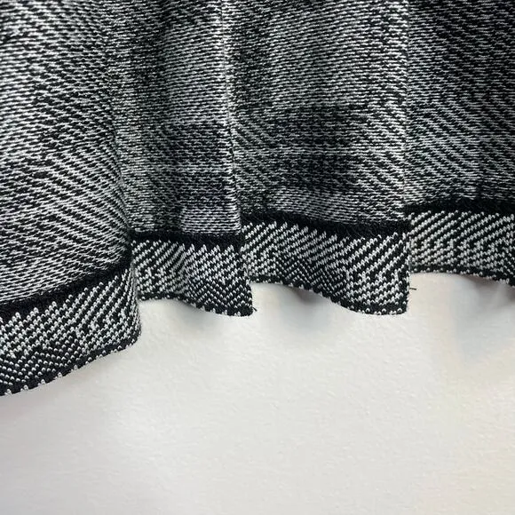 St John Collection Vintage Y2K Black White Plaid Pleated Sparkle Skirt womens 10