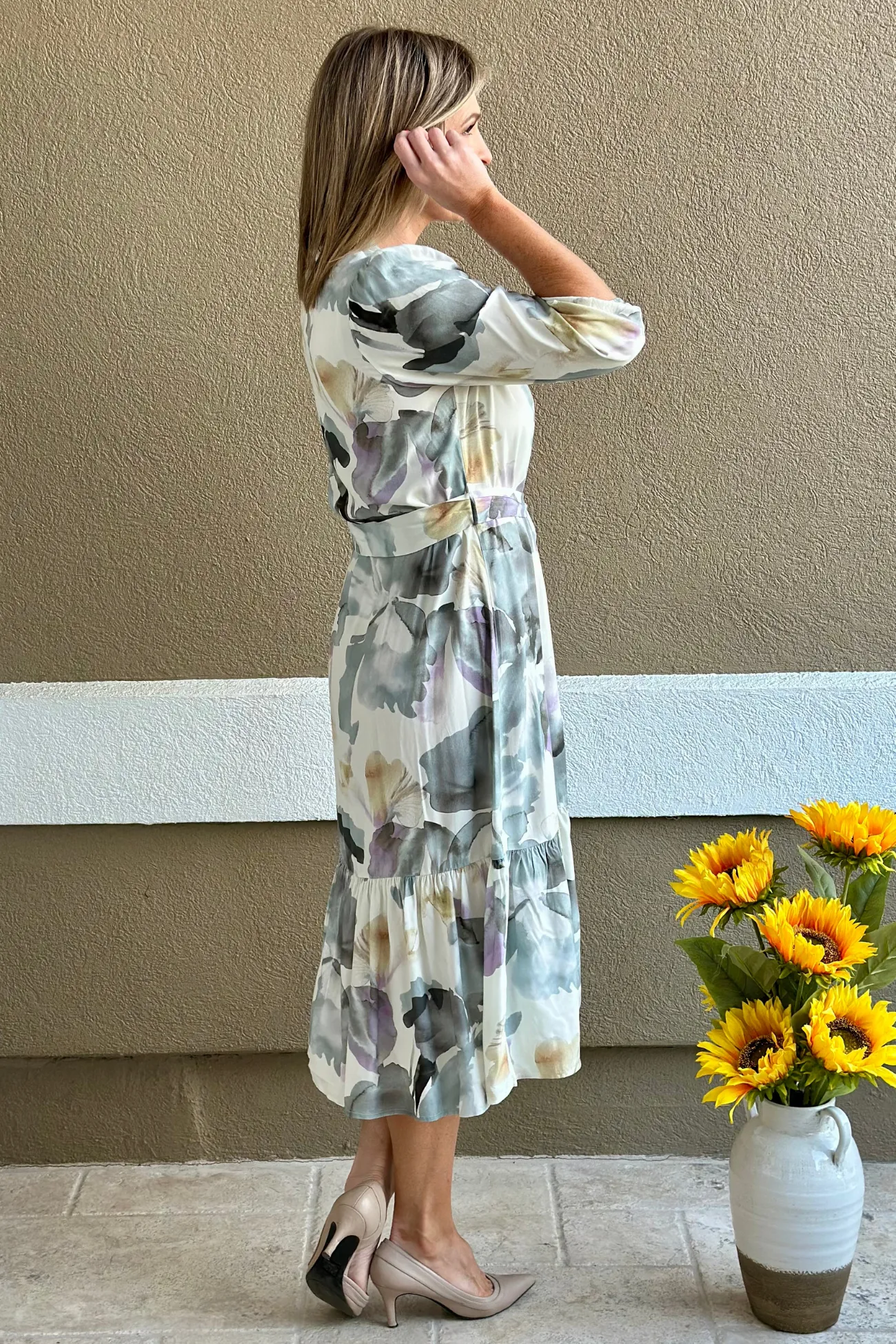 The Renuar Watercolor Midi Dress