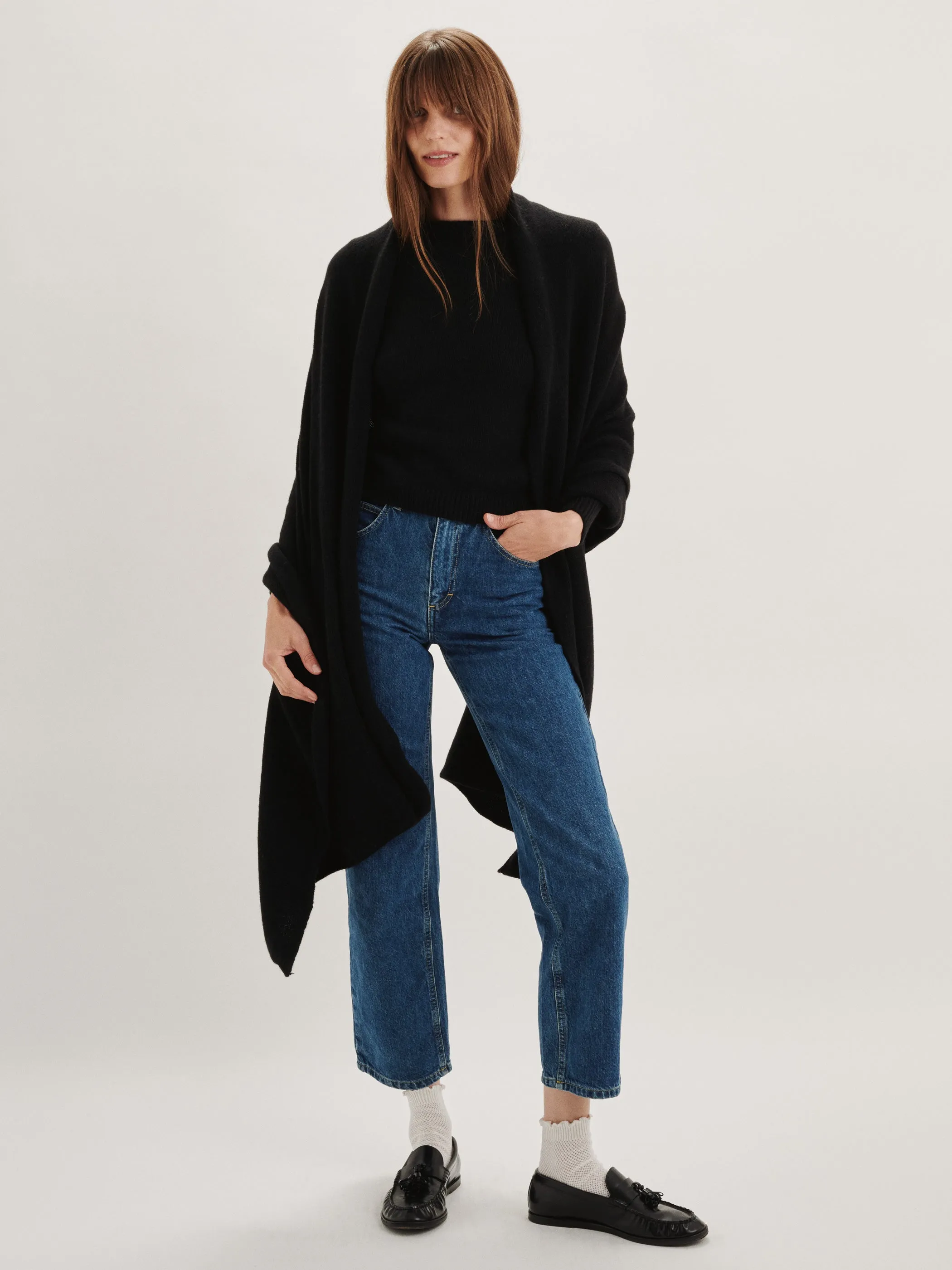 The Shpresa Scarf in Cashmere