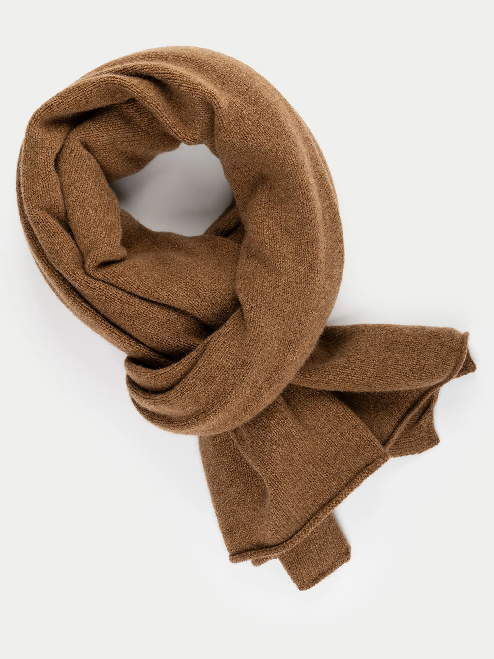 The Shpresa Scarf in Cashmere