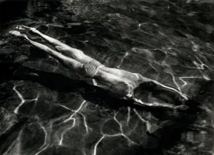 Underwater Swimmer, Esztergom, 1917